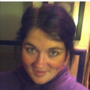 Meet your Posher, Kara